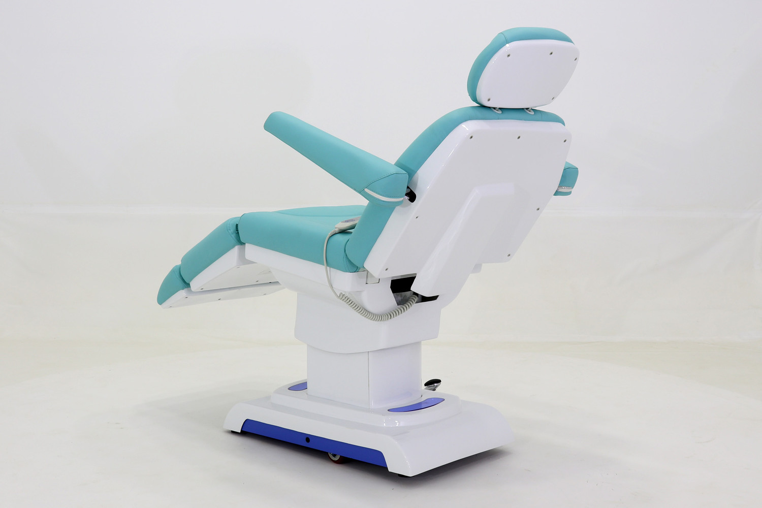 Косметологическое кресло ММКК-4 (тип 3) 4 мотора